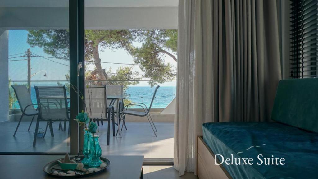 Enalia Luxury Living Lejlighed Nikiti  Eksteriør billede