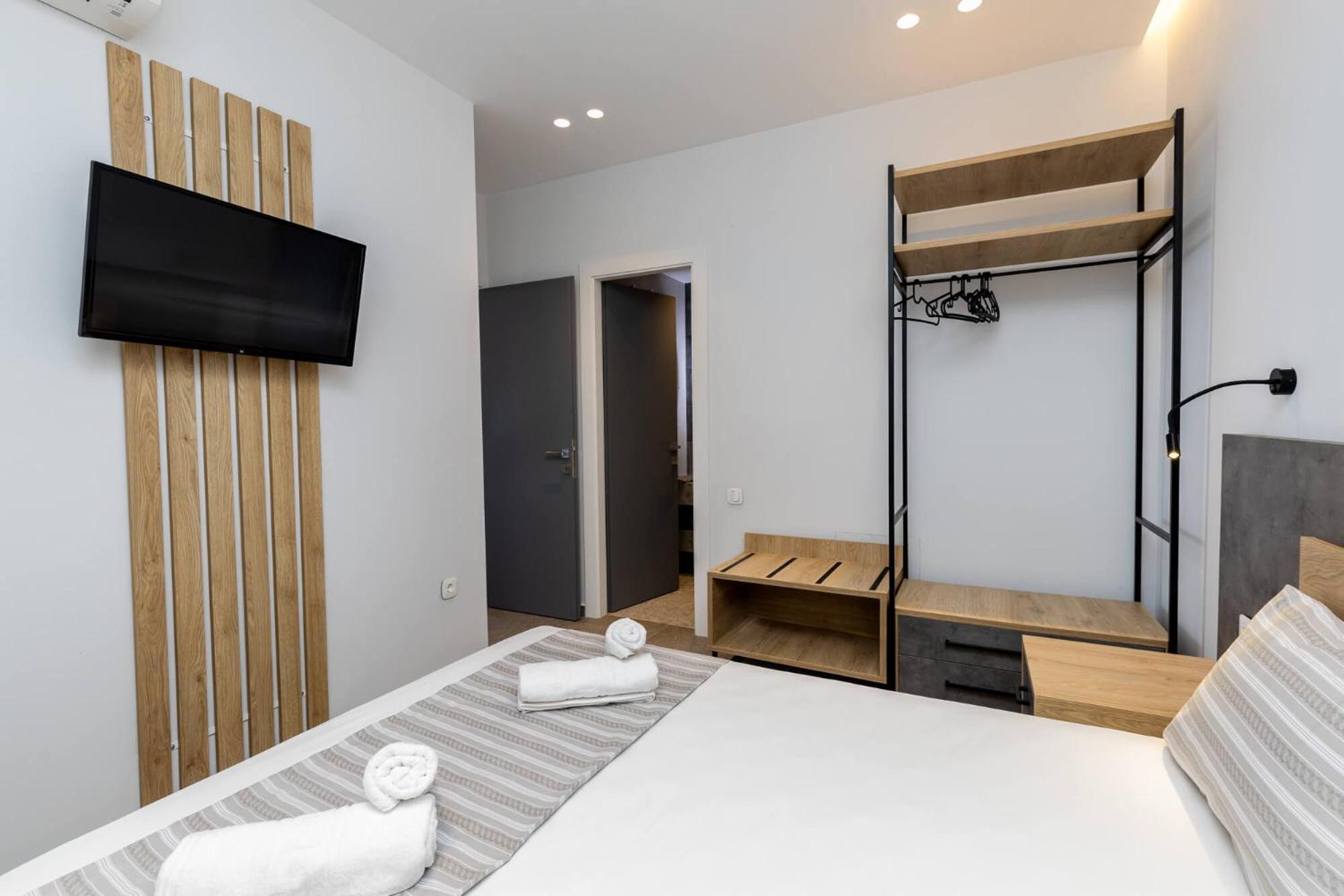 Enalia Luxury Living Lejlighed Nikiti  Eksteriør billede